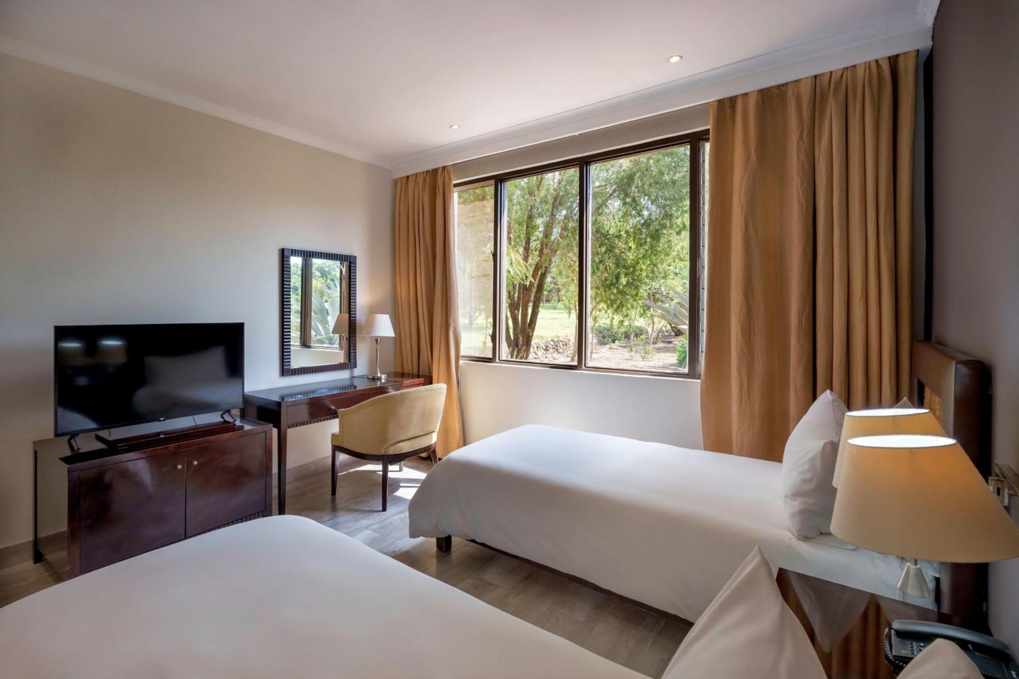 Protea Hotel By Marriott Chipata Exterior photo