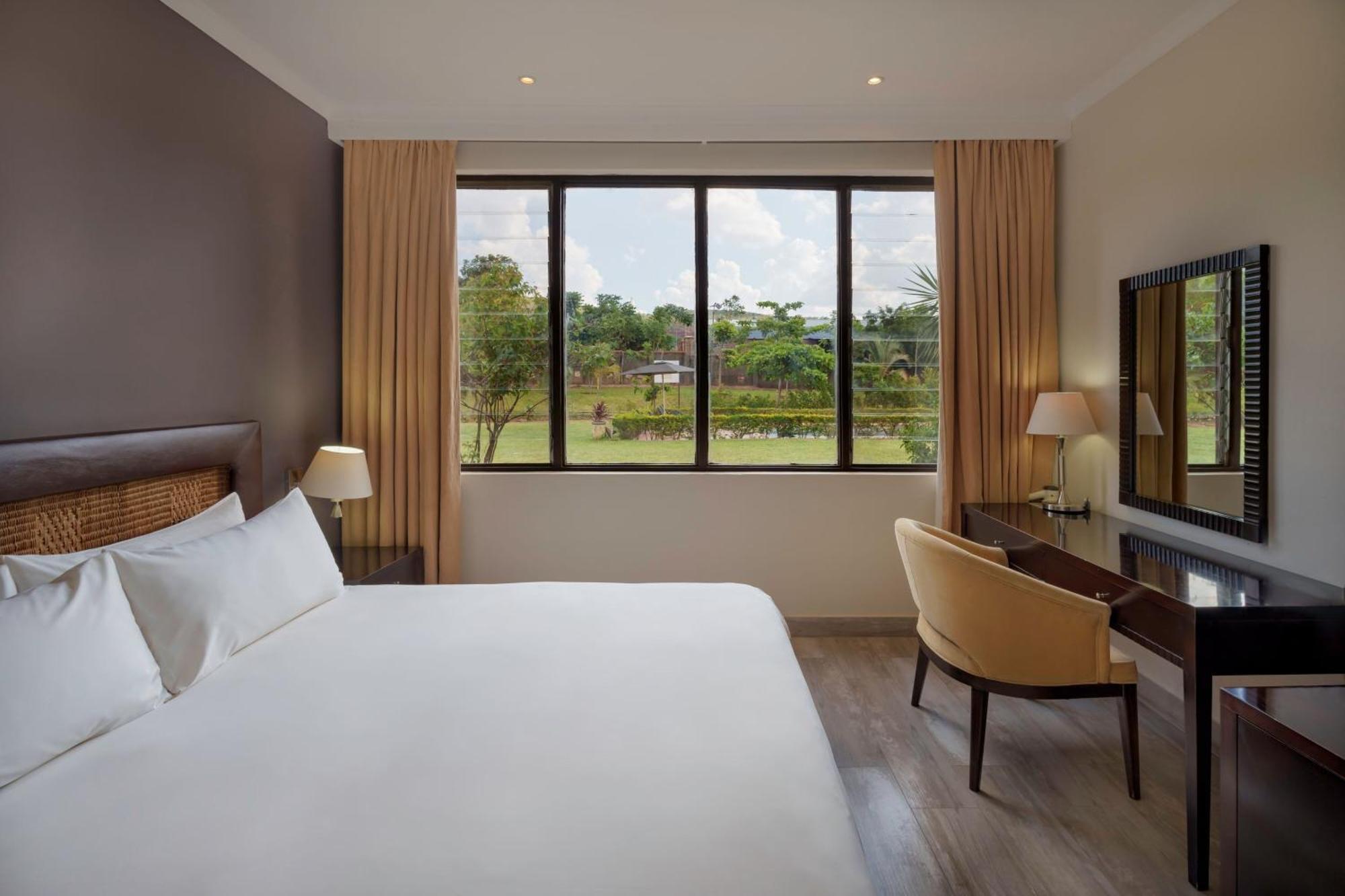 Protea Hotel By Marriott Chipata Exterior photo